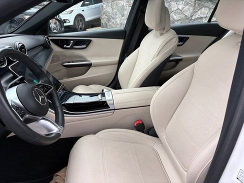 Used 2025 Mercedes-Benz C 300 Sedan image 22