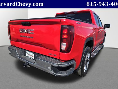Used 2023 GMC Sierra 1500 SLE w/ Preferred Package AWD/4WD image 4