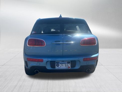Used 2017 MINI Cooper Clubman S image 11