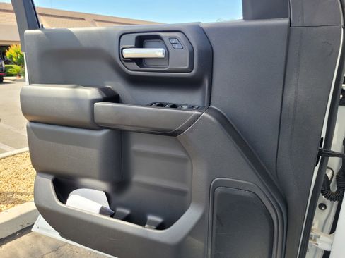 Used 2024 Chevrolet Silverado 1500 Custom w/ Turbomax Blackout Package image 25