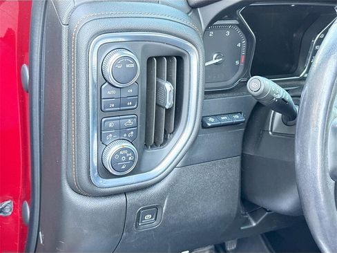 Used 2021 GMC Sierra 3500 AT4 w/ AT4 Premium Plus Package image 11