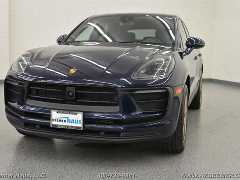 Used 2023 Porsche Macan image 1