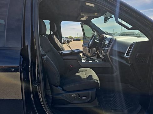 Used 2016 Ford F150 XLT w/ Equipment Group 302A Luxury AWD/4WD image 12