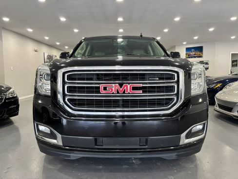 Used 2019 GMC Yukon SLT w/ Open Road Package RWD image 2