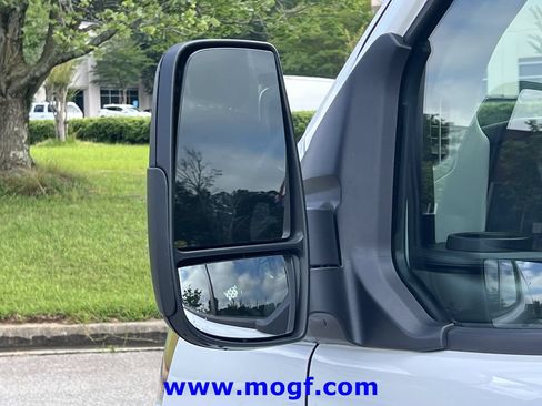 Used 2025 Ford Transit 250 Low Roof w/ Exterior Upgrade Package RWD image 27