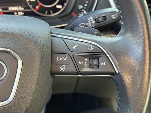 Used 2020 Audi Q5 Prestige image 10