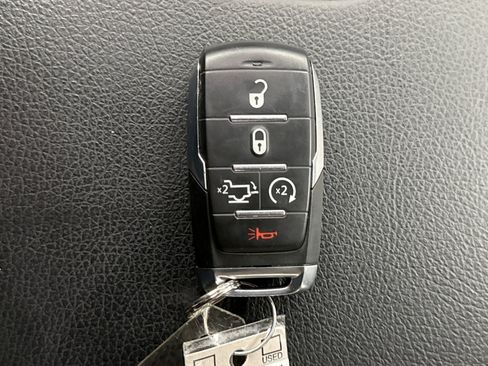 Used 2023 RAM 1500 Laramie AWD/4WD image 23