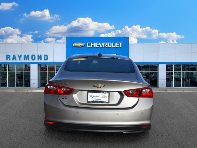 Certified 2025 Chevrolet Malibu LS FWD image 5