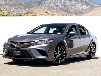 Used 2019 Toyota Camry SE w/ Convenience Package