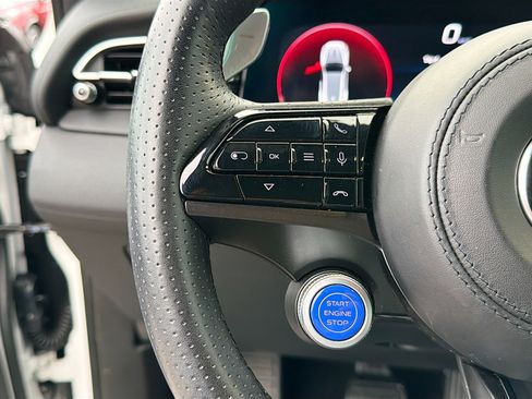 Certified 2024 Maserati Grecale GT image 37