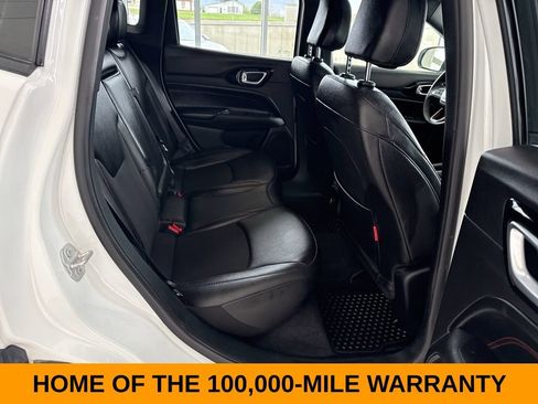 Used 2025 Jeep Compass Trailhawk AWD/4WD image 18