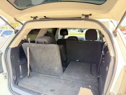 Used 2012 Dodge Journey SXT w/ Flexible Seating Group FWD image 7