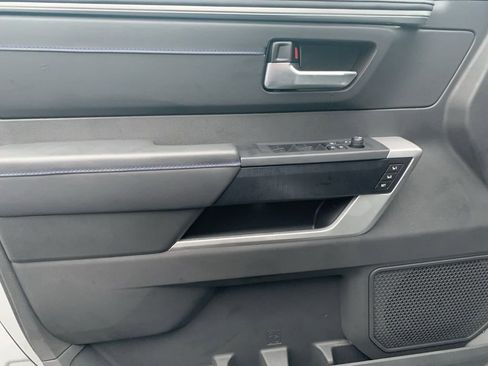 New 2025 Toyota Tundra Platinum image 10