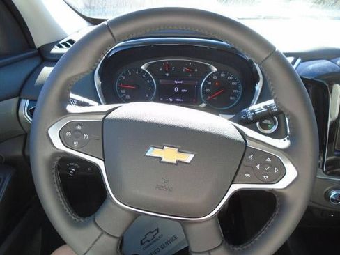 Used 2020 Chevrolet Traverse LT AWD/4WD image 6