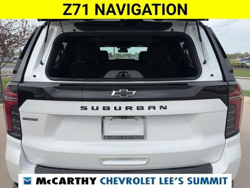 Certified 2025 Chevrolet Suburban Z71 AWD/4WD image 60