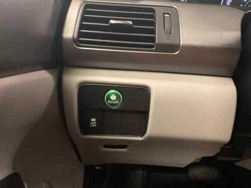 Used 2014 Honda Accord LX image 15