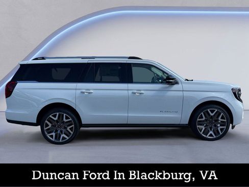 New 2026 Ford Expedition Max Platinum AWD/4WD image 2