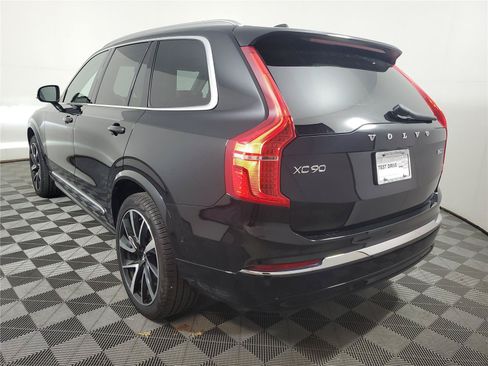 Certified 2025 Volvo XC90 B5 Plus w/ Protection Package AWD/4WD image 3