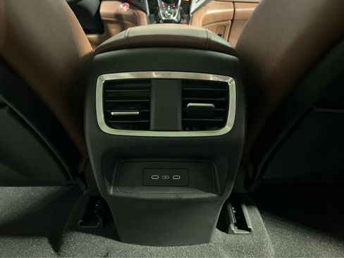 Used 2023 Acura RDX AWD w/ Technology Package image 11