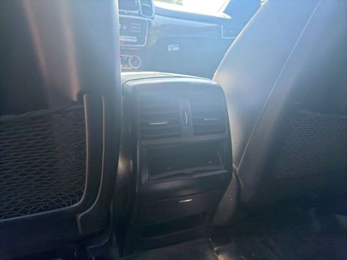 Used 2018 Mercedes-Benz GLS 450 4MATIC image 22