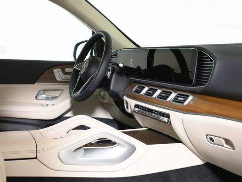 Certified 2026 Mercedes-Benz GLE 350 4MATIC image 33