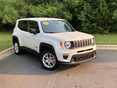 Used 2023 Jeep Renegade Latitude