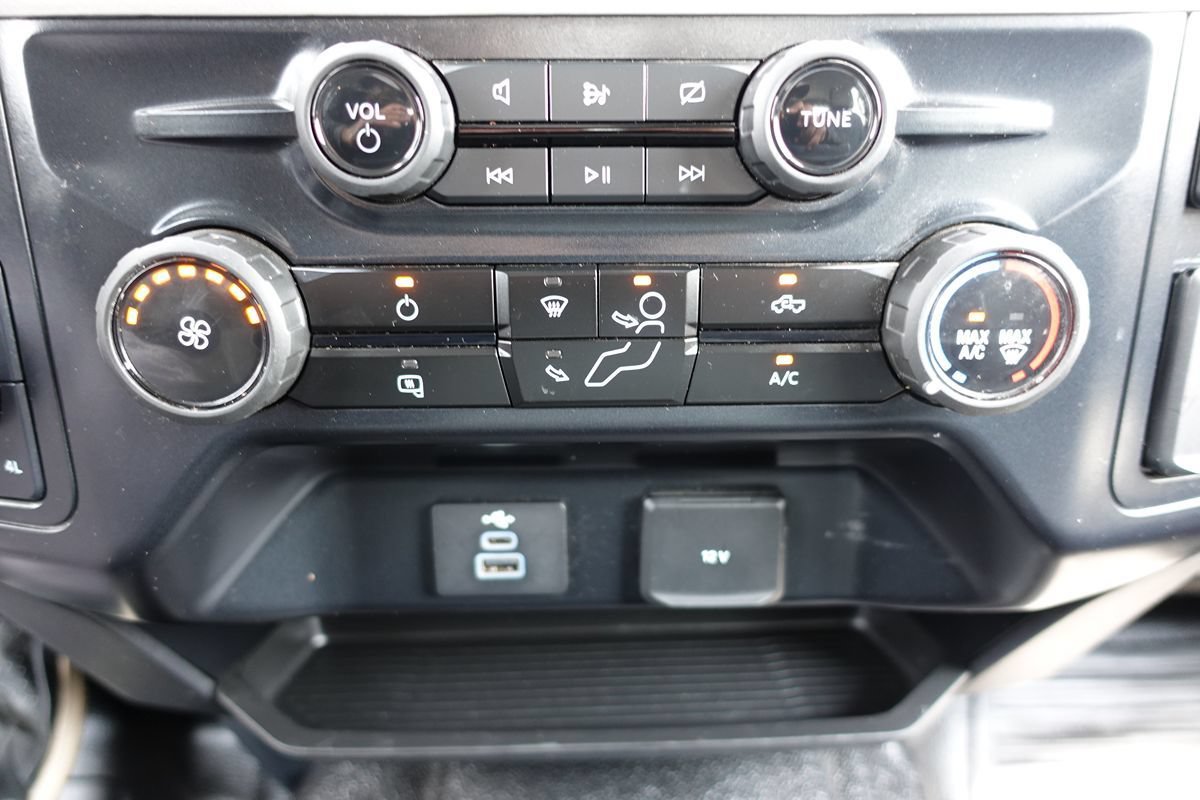 Used 2024 Ford F350 XLT w/ FX4 Off-Road Package AWD/4WD image 54