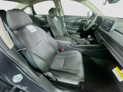 Certified 2025 Honda Accord LX image 21