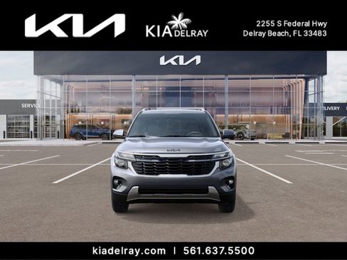 New 2025 Kia Seltos S image 2
