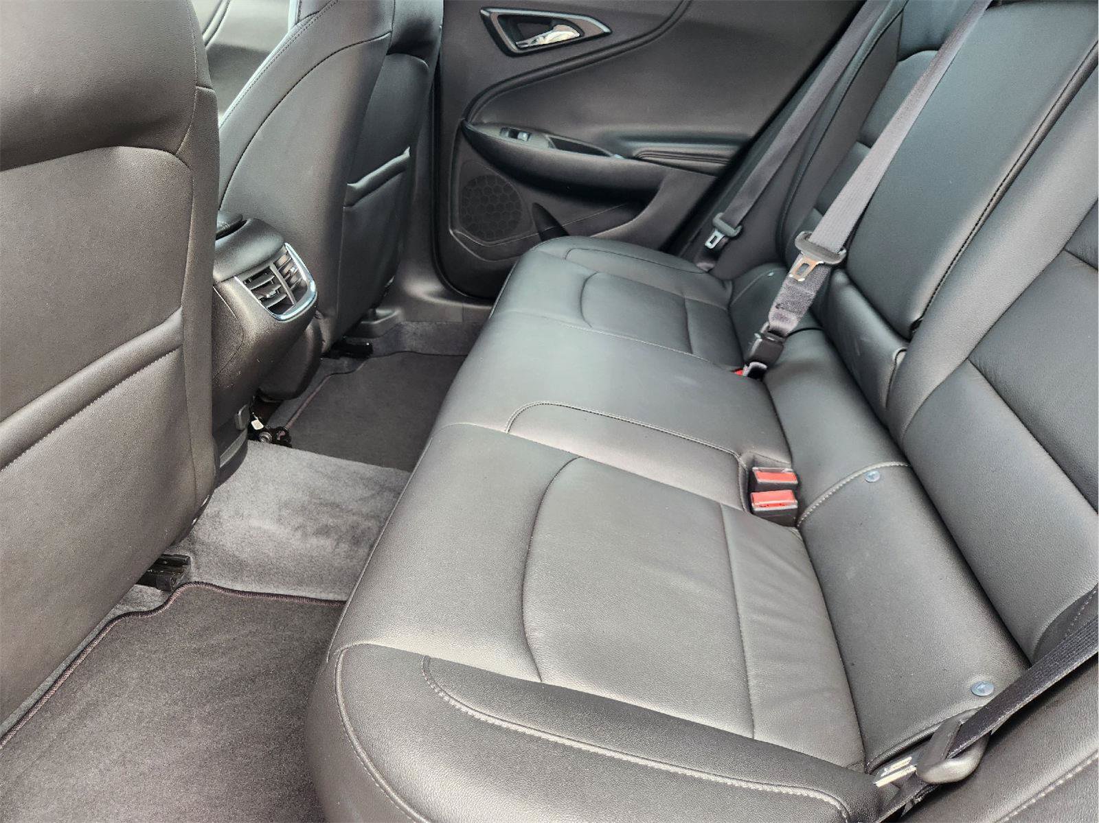 Used 2019 Chevrolet Malibu LT w/ LT Plus Package FWD image 30