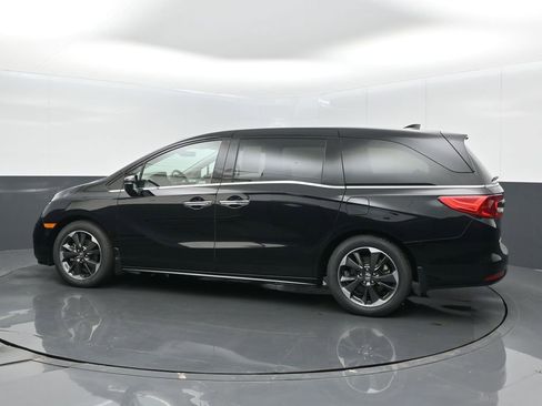 Certified 2024 Honda Odyssey Elite image 13
