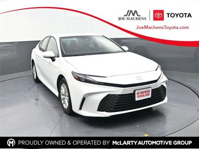 Used 2025 Toyota Camry SE
