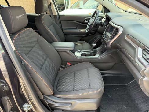 Used 2017 GMC Acadia SLE w/ Driver Alert Package I image 13