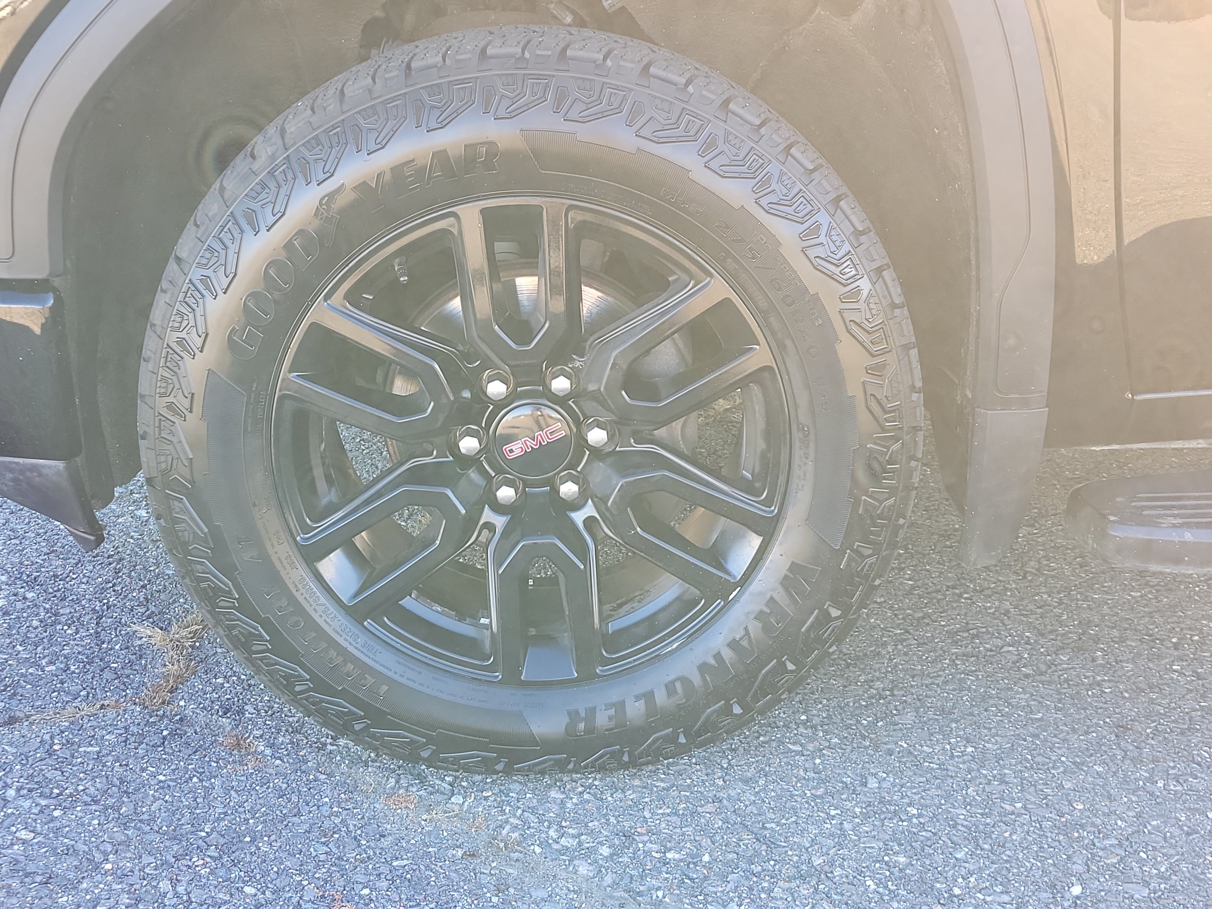 Used 2021 GMC Sierra 1500 Elevation w/ X31 Off-Road Package AWD/4WD image 12