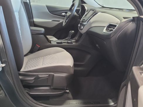Used 2020 Chevrolet Equinox LT FWD image 11