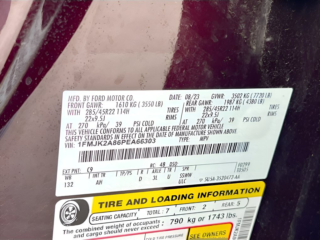 Used 2023 Ford Expedition Max Limited AWD/4WD image 34
