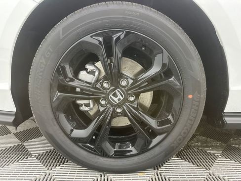 New 2025 Honda Accord SE image 12