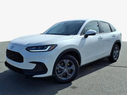 New 2026 Honda HR-V LX image 2