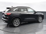 Used 2022 Ford Escape Titanium image 4