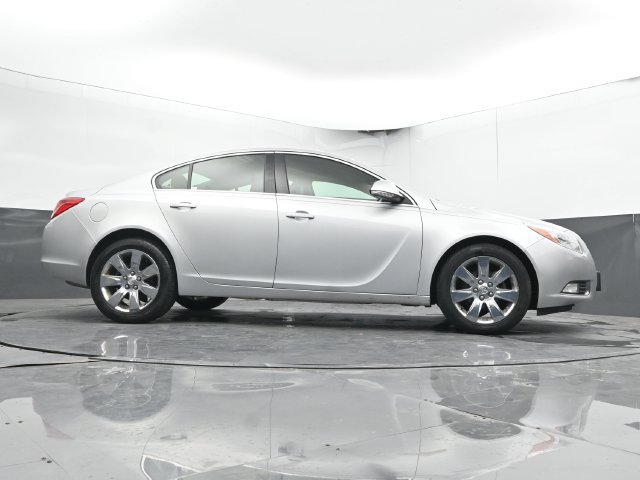 Used 2012 Buick Regal Leather FWD image 42