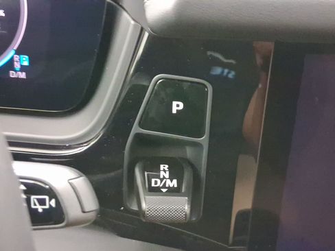 New 2026 Porsche Cayenne E-Hybrid image 24