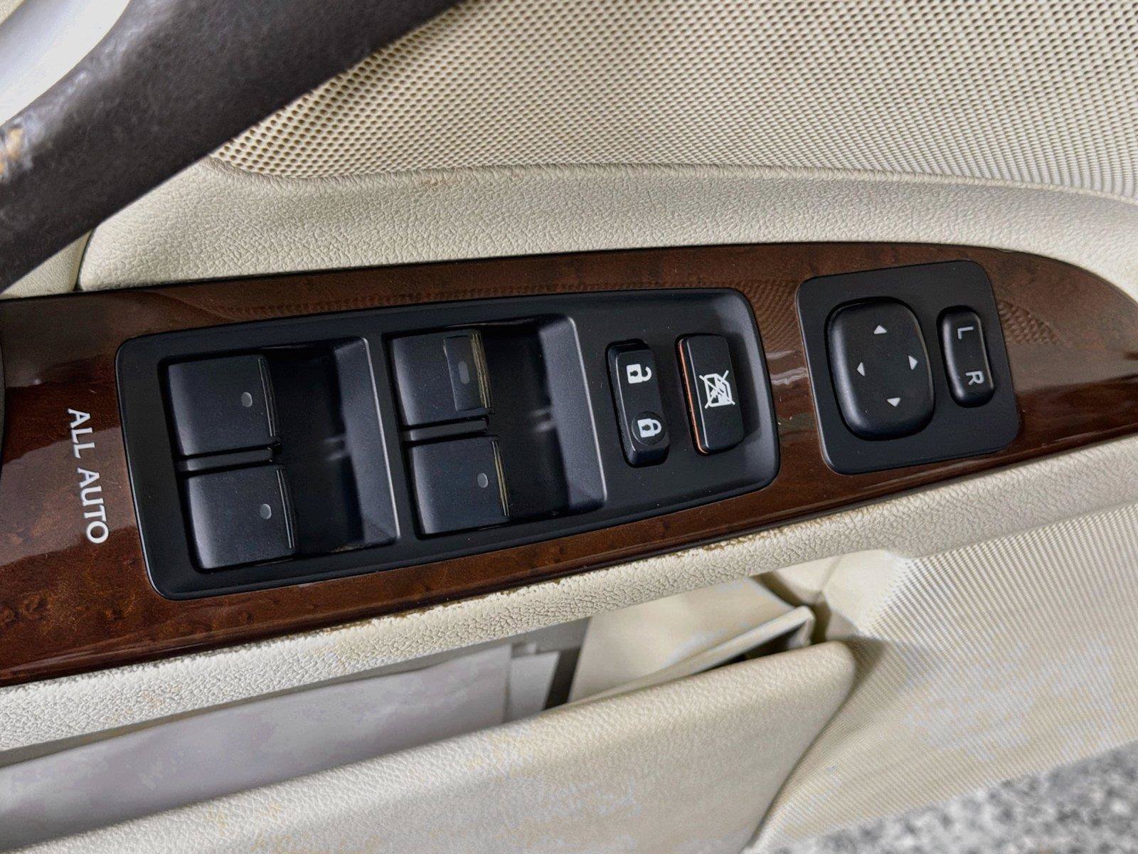 Used 2012 Lexus IS 250 w/ Premium Pkg Value Edition RWD image 17
