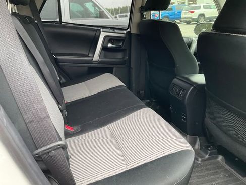 Used 2017 Toyota 4Runner SR5 RWD image 9