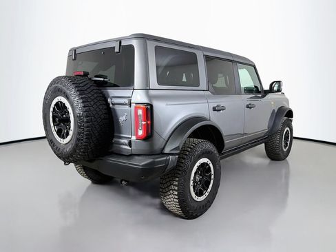 Used 2023 Ford Bronco Badlands w/ Sasquatch Package AWD/4WD image 6