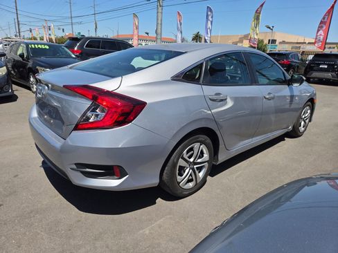 Used 2018 Honda Civic LX image 4