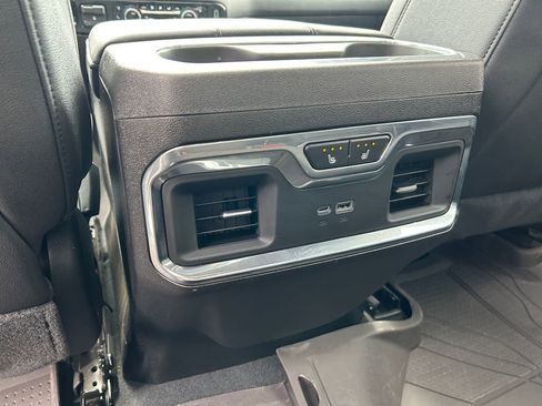 Used 2025 Chevrolet Silverado 1500 LTZ w/ LTZ Convenience Package II AWD/4WD image 33