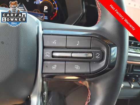 Used 2024 Chevrolet Colorado Z71 w/ Z71 Convenience Package 2 AWD/4WD image 27