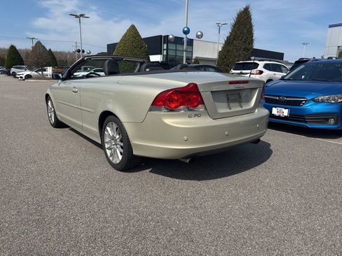Used 2007 Volvo C70 T5 image 14