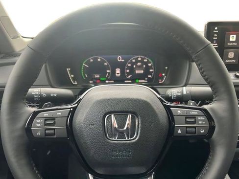 New 2025 Honda Accord Touring image 9