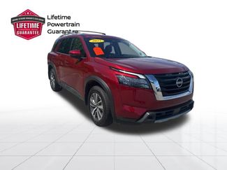 Used 2025 Nissan Pathfinder SL AWD/4WD video 1